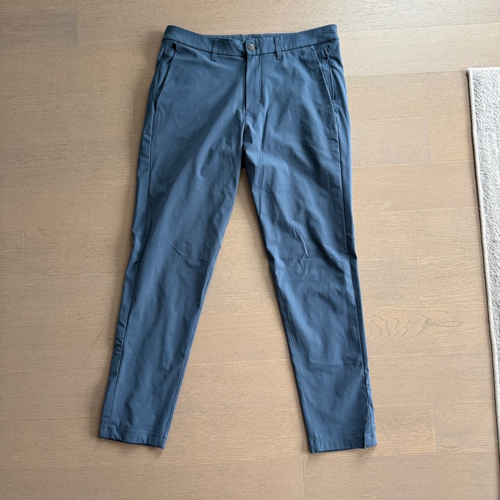 Lululemon Commission Slim 34 X 34 Mach Blue EUC